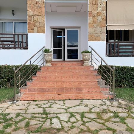 Studio De Luxe Avec Piscine Tétouan Esterno foto