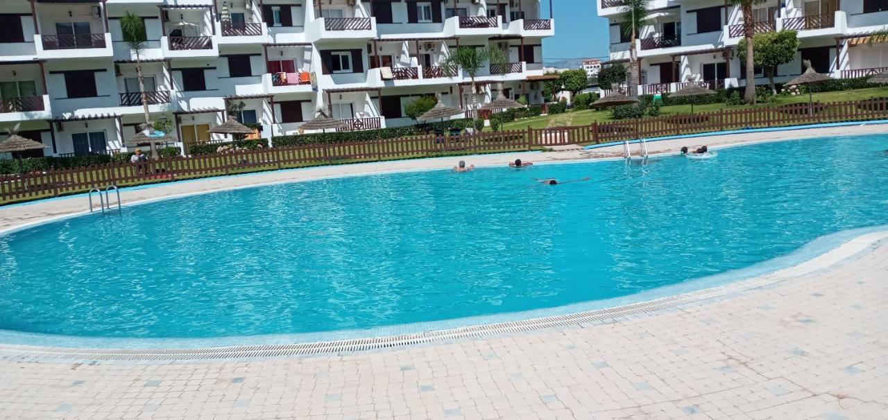 Studio De Luxe Avec Piscine Tétouan Esterno foto