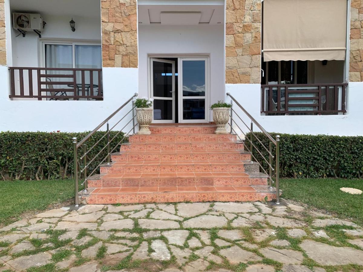 Studio De Luxe Avec Piscine Tétouan Esterno foto