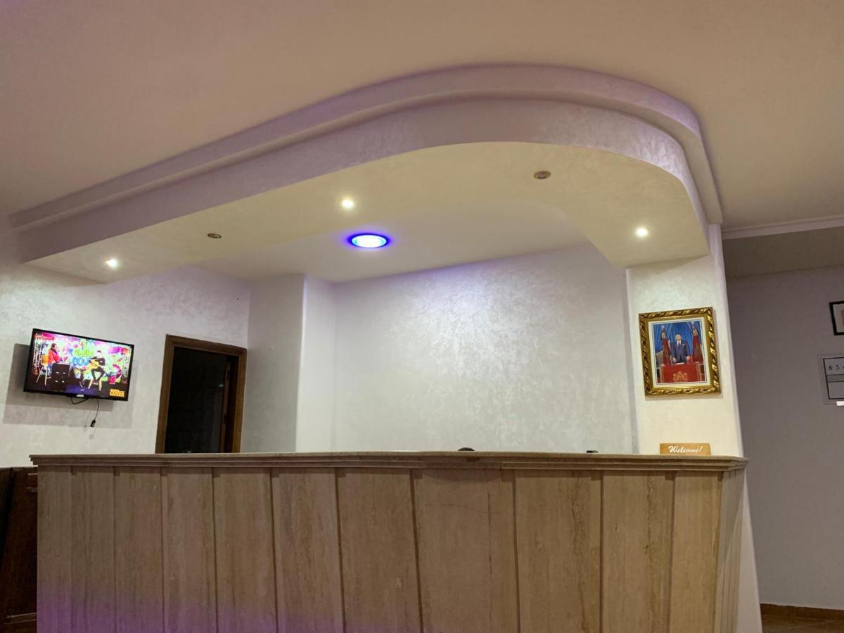 Studio De Luxe Avec Piscine Tétouan Esterno foto